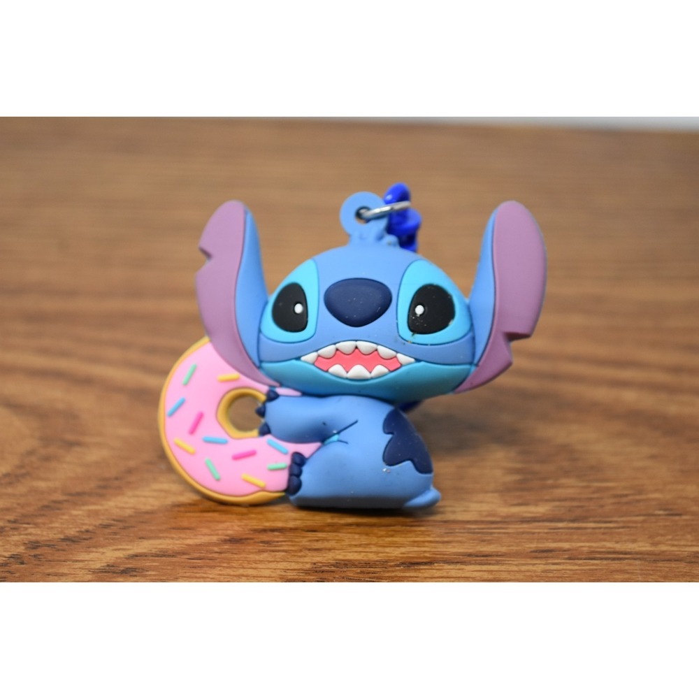 Disney Stitch Donut PVC Figural Bag Clip Keychain Lilo & Stitch Cute Kawaii